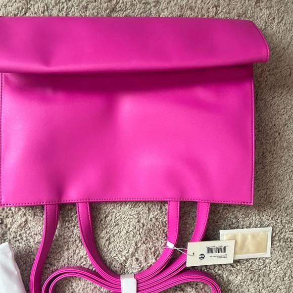 Telfar - medium - Picture 7 of 8